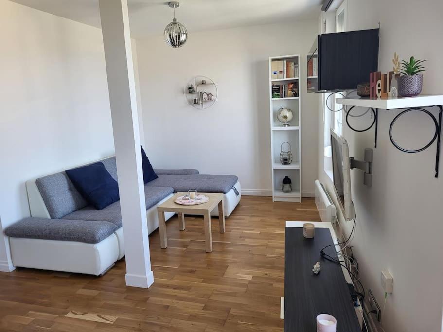 Appartement Vue Mer A 100 M De La Plage Ault Luaran gambar
