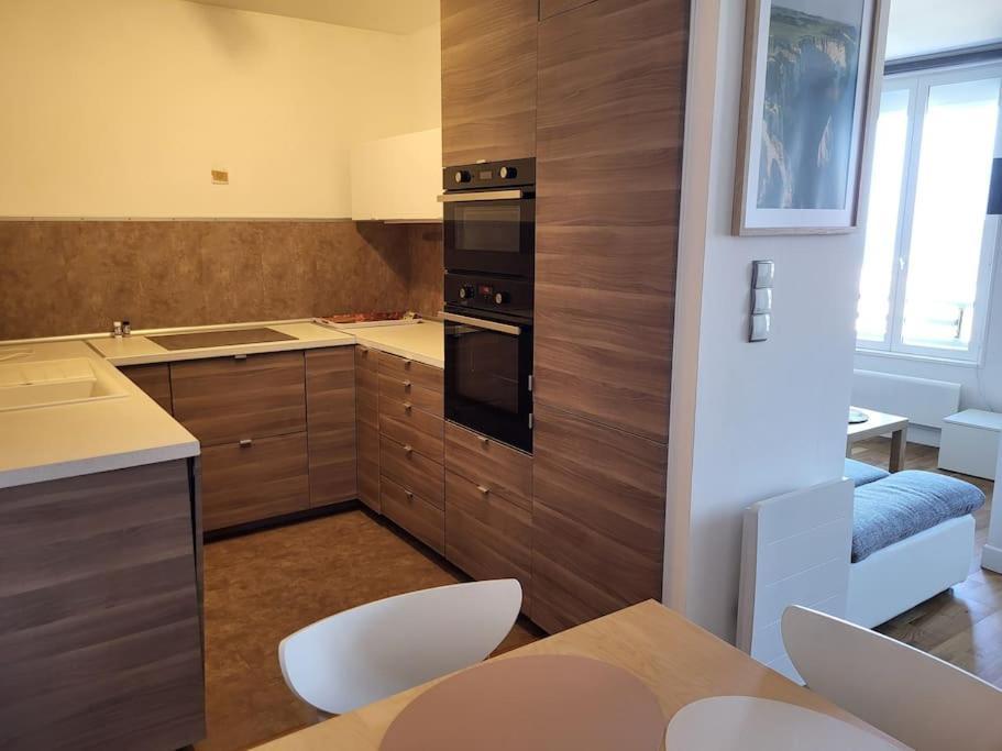 Appartement Vue Mer A 100 M De La Plage Ault Luaran gambar