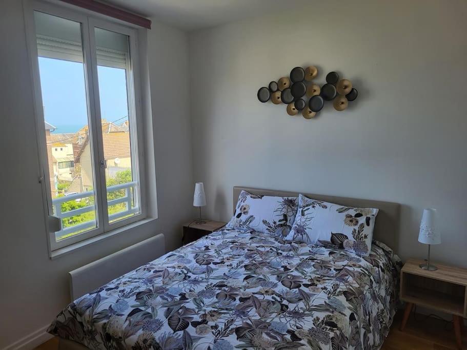 Appartement Vue Mer A 100 M De La Plage Ault Luaran gambar